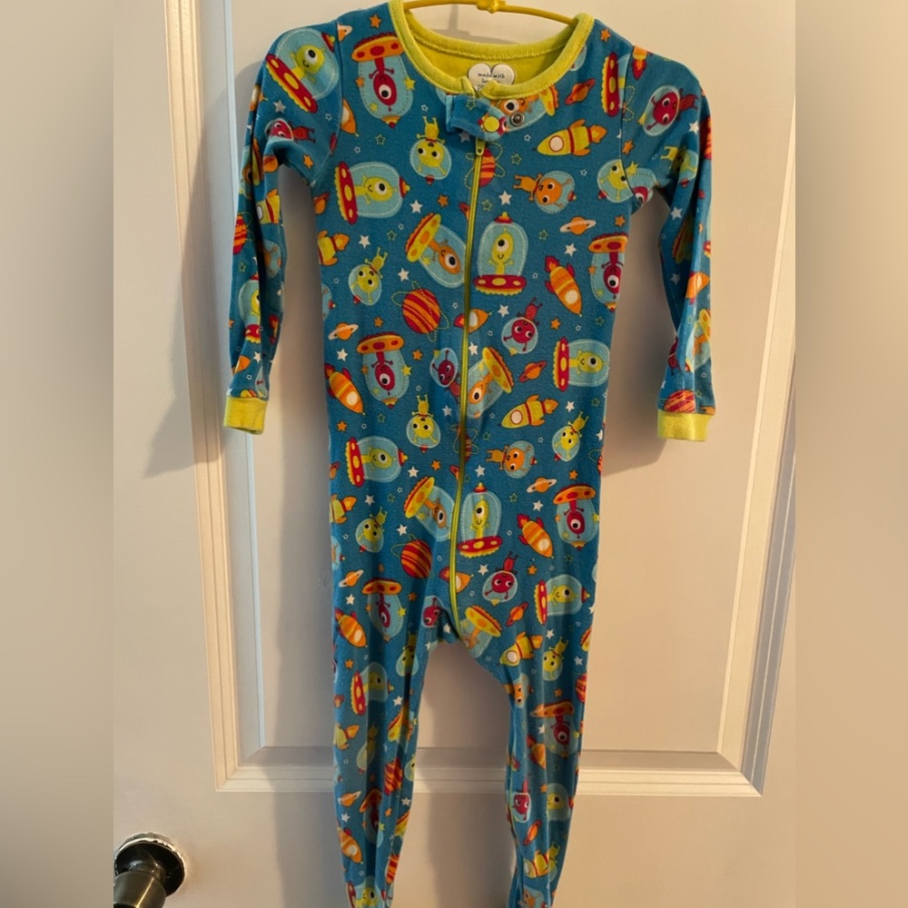 Baby pjs, Children’s place
